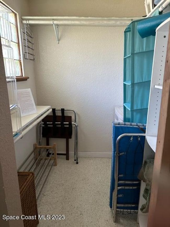 1 4755 87th Street, For Rent in Sebastian Zoocasa