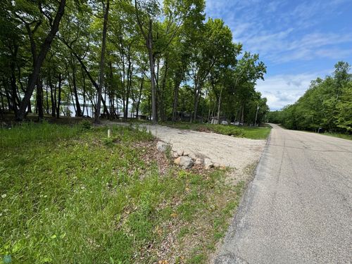 49329 Fish Lake Rd, Pelican Rapids, MN, 56572-7174 | Card Image