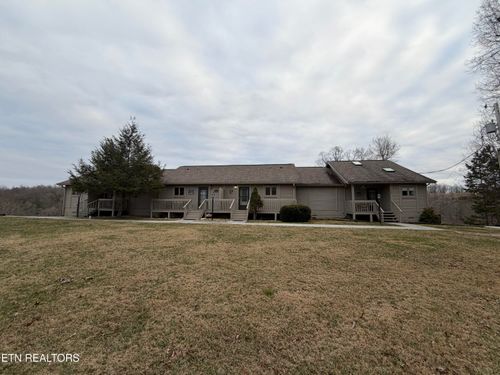 142 Deer Trot Ln, La Follette, TN, 37766-2408 | Card Image