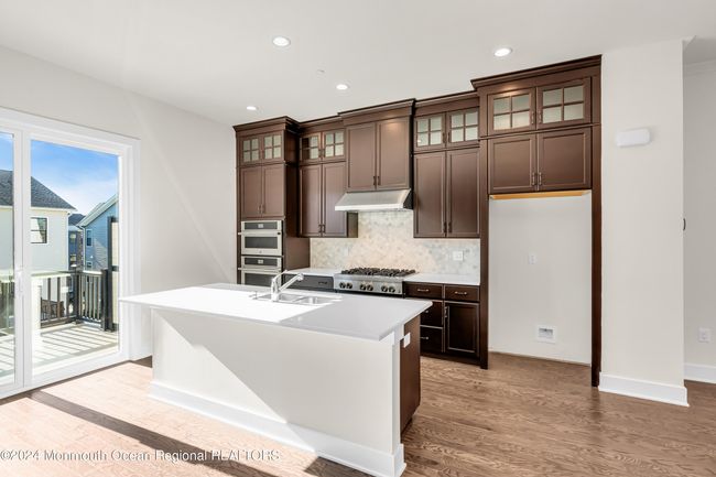 6 Augustus Dr, Condo with 4 bedrooms, 4 bathrooms and null parking in Middletown NJ | Image 4
