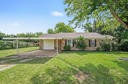 324 Ashwood St, Azle, TX, 76020-2148 | Card Image