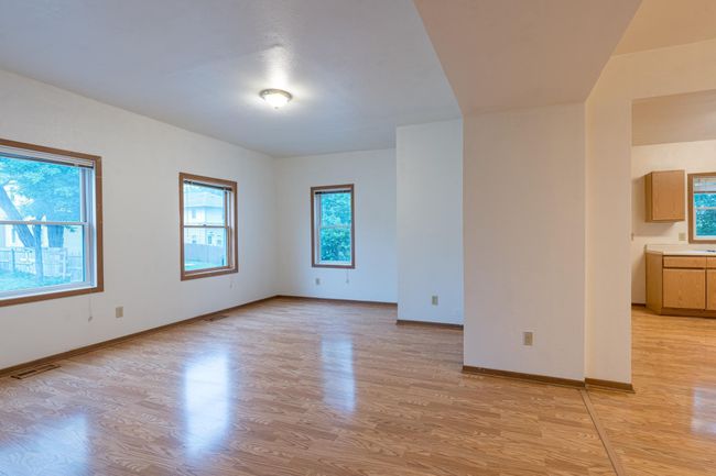 Family Room.jpg | Image 8