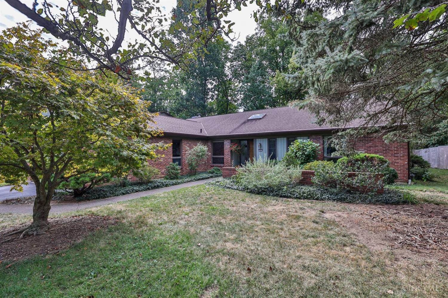 Flemridge Ct, Wyoming, OH 45231