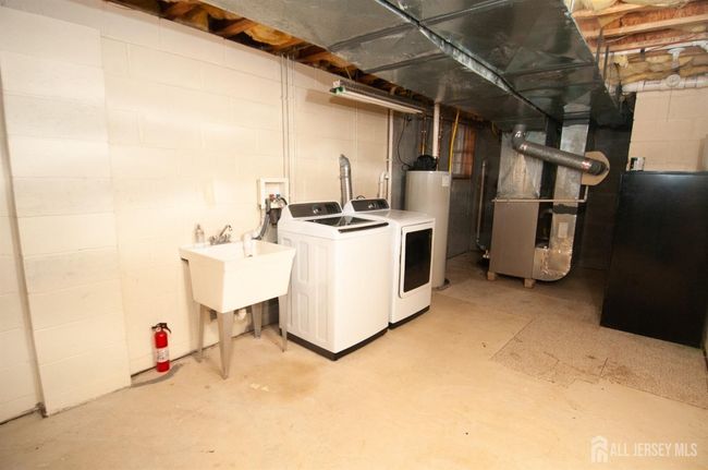82 Eddington Ln, House other with 4 bedrooms, 3 bathrooms and null parking in Monroe NJ | Image 35