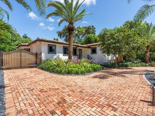 8311 Sw 31st St, Miami, FL, 33155-2434 | Card Image