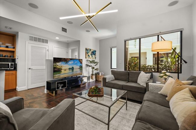 19 - 356 S Osceola Ave, Condo with 2 bedrooms, 3 bathrooms and null parking in Orlando FL | Image 7