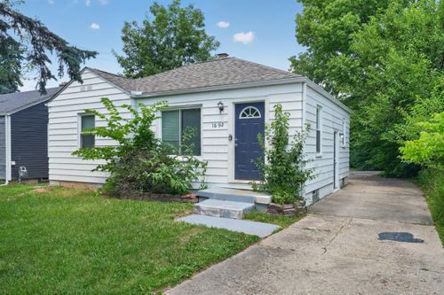 1692 E Kossuth St, Columbus, OH, 43206-1855 | Card Image