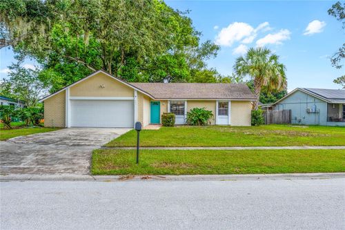 391 Panama Cir, WINTER SPRINGS, FL, 32708-3493 | Card Image