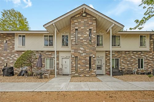 10-10 Aspen Court, Brookhaven, NY, 11727 | Card Image