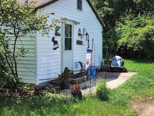 E806 Mynard Road, DAYTON, WI, 54981 | Card Image