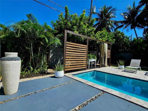 1440 Nw 7th Ter, Fort Lauderdale, FL, 33311-6004 | Card Image