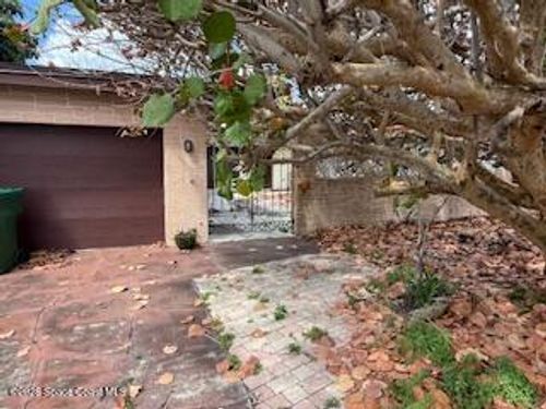 1128 Pinetree Dr, Indian Harbour Beach, FL, 32937-4115 | Card Image