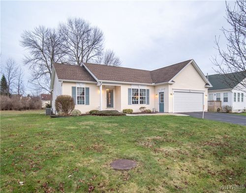 4 Shirleen Drive, Parma, NY, 14468 | Card Image