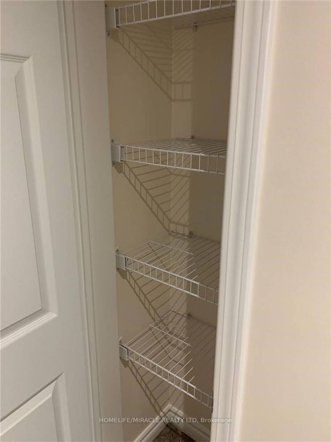 7 - 240 Lagerfeld Dr, Condo with 2 bedrooms, 2 bathrooms and 1 parking in Brampton ON | Image 16