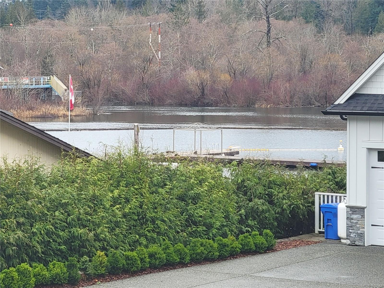 Residential in Lake Cowichan 3