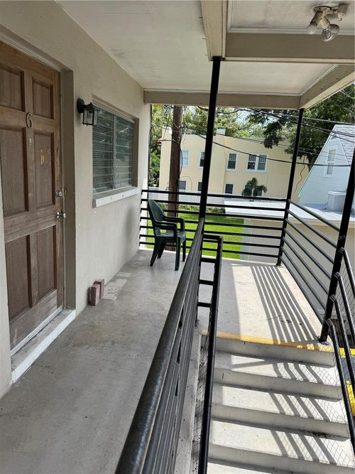 615 Oak Ave, CLEARWATER, FL, 33756-5274 | Card Image