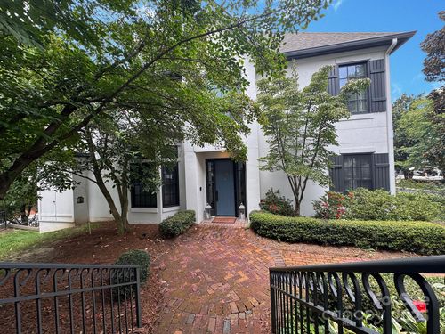 224 Wendover Heights Cir, Charlotte, NC, 28211-1347 | Card Image