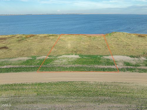 2529 Prairie Song Road, Dawson, ND, 58428 | Card Image