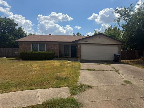 1002 Shana Court, Arlington, TX, 76014 | Card Image