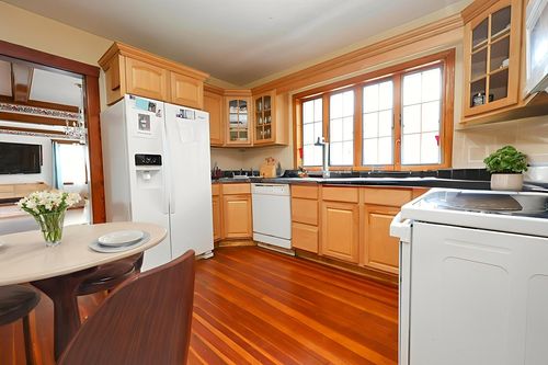 2-8 Verndale Rd, Milton, MA, 02186-1414 | Card Image