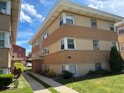 1w-1194 S Kenilworth Ave, Oak Park, IL, 60304-1939 | Card Image