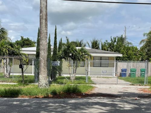 29830 Sw 152nd Ave, Homestead, FL, 33033-3668 | Card Image