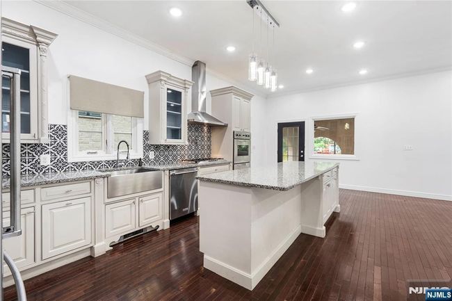 801 W End Ave, House other with 4 bedrooms, 4 bathrooms and null parking in Cliffside Park NJ | Image 10