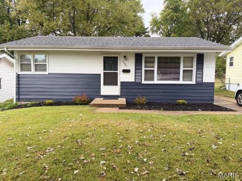 3581 Valleywood Dr, Saint Louis, MO, 63114-4444 | Card Image
