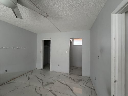 d102-2980 Point East Drive, Aventura, FL, 33160 | Card Image