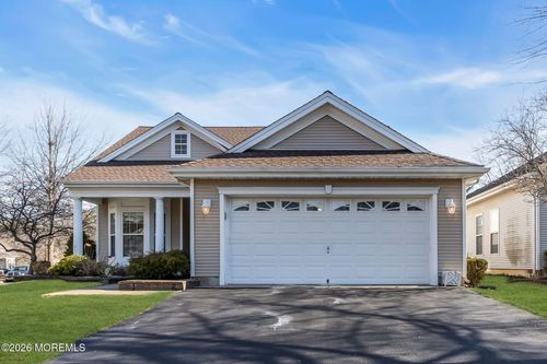 12 Bellflower Dr, Lakewood, NJ, 08701-7363 | Card Image