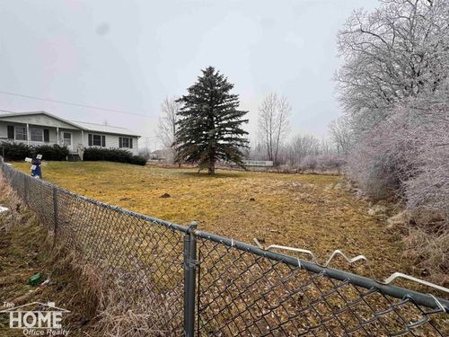 2845 W Miller Rd, Morrice, MI, 48857-9681 | Card Image