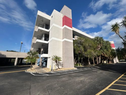 435-4701 N Federal Hwy, Pompano Beach, FL, 33064-6562 | Card Image