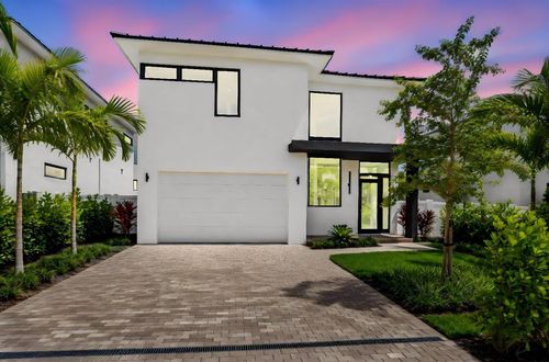 209 Se 5th St, Delray Beach, FL, 33483-4437 | Card Image