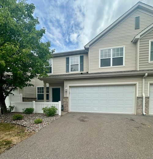 9105 Holly Ln N, Maple Grove, MN, 55311-1274 | Card Image