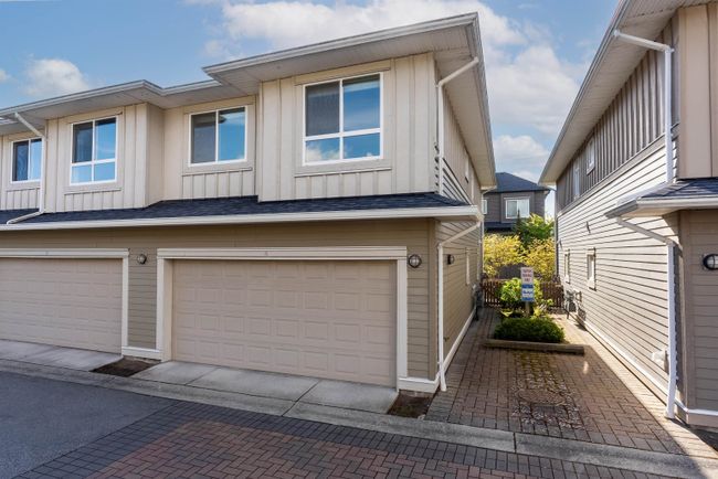 4 - 5580 Moncton Street, Townhouse with 3 bedrooms, 2 bathrooms and 2 parking in Richmond BC | Image 1