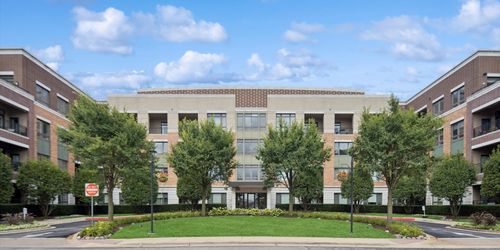 unit-409-1000 Village Center Dr, Burr Ridge, IL, 60527-4544 | Card Image