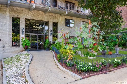 apt-7c-687 Bronx River Rd, Yonkers, NY, 10704-1743 | Card Image