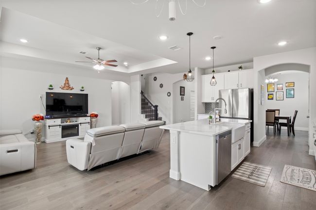 6205 Kent Ln, House other with 4 bedrooms, 4 bathrooms and null parking in Aubrey TX | Image 17