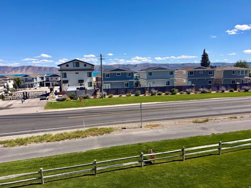 2423-55 W Buttercup Ln, Garden City, UT, 84028-7849 | Card Image