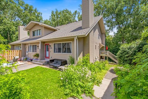 5473 E Brenner Pass, Fridley, MN, 55432-6055 | Card Image