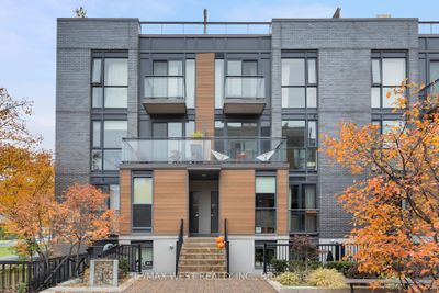 703 - 45 Sousa Mendes St, Condo with 2 bedrooms, 2 bathrooms and 1 parking in Toronto ON | Image 2