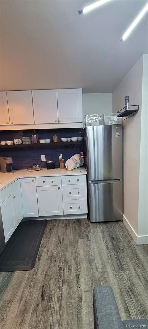 a6-215 E 11th Ave, Denver, CO, 80203-2852 | Card Image