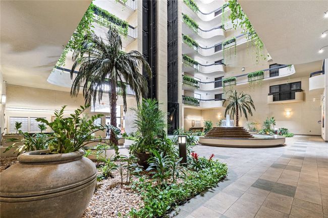 UNIT-801 - 2413 Bayshore Blvd, Condo with 2 bedrooms, 2 bathrooms and null parking in TAMPA FL | Image 21