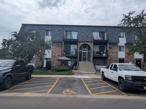 102-16B E Dundee Quarter Dr, Palatine, IL, 60074-1616 | Card Image