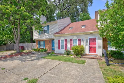 829 Huntly Ct, Chesapeake, VA, 23320-6691 | Card Image
