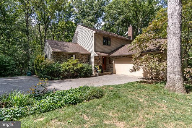Deep Pond Ct, New Freedom, PA 17349
