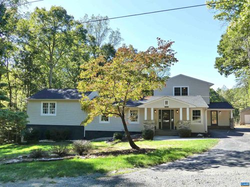 4599 Woods Edge Ct, TROY, VA, 22974-2105 | Card Image