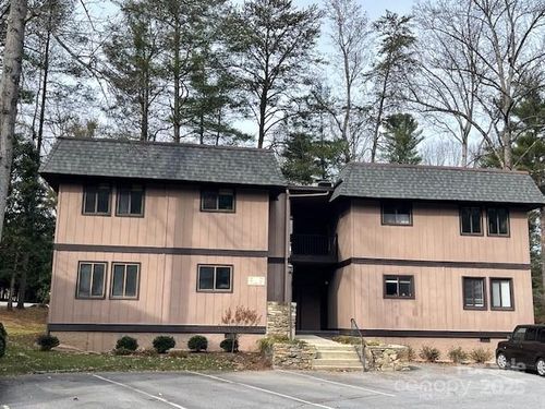 apt-b4-11 Lake Dr, Laurel Park, NC, 28739-4690 | Card Image