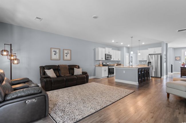 226 Calhoun Falls Dr., House other with 5 bedrooms, 4 bathrooms and 4 parking in Myrtle Beach SC | Image 11