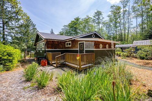 1415 Baikie Rd, Denman Island, BC, V0R1T0 | Card Image